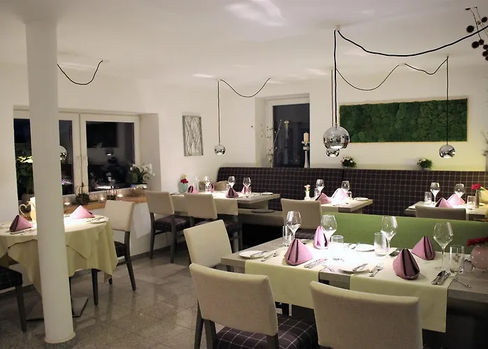 酒店 Restaurant & Gastehaus Spinne Neustadt an der Weinstraße